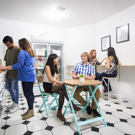 Yha Hobart Central Екстериор снимка
