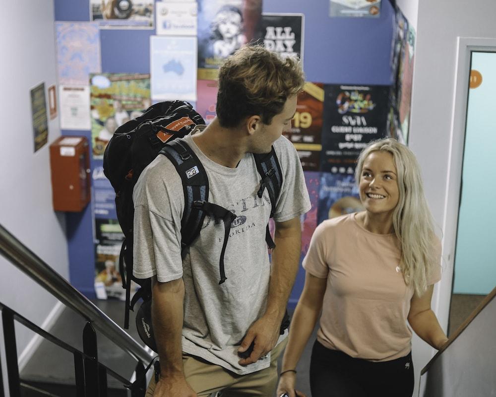 Yha Hobart Central Екстериор снимка