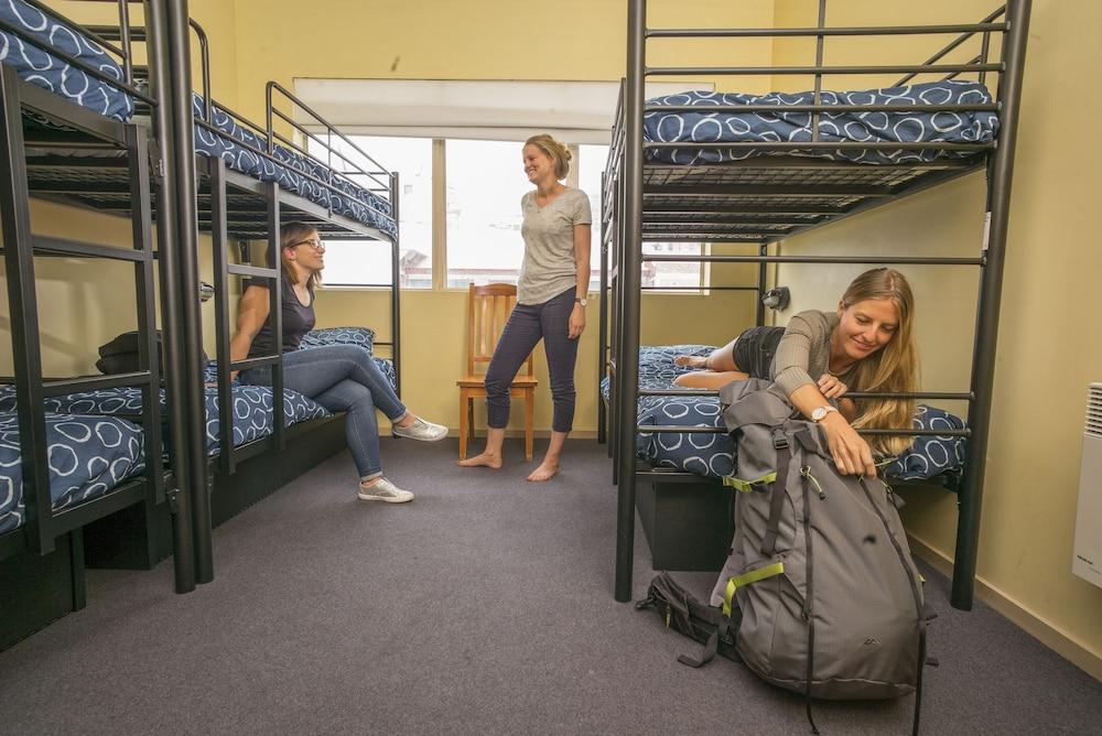 Yha Hobart Central Екстериор снимка