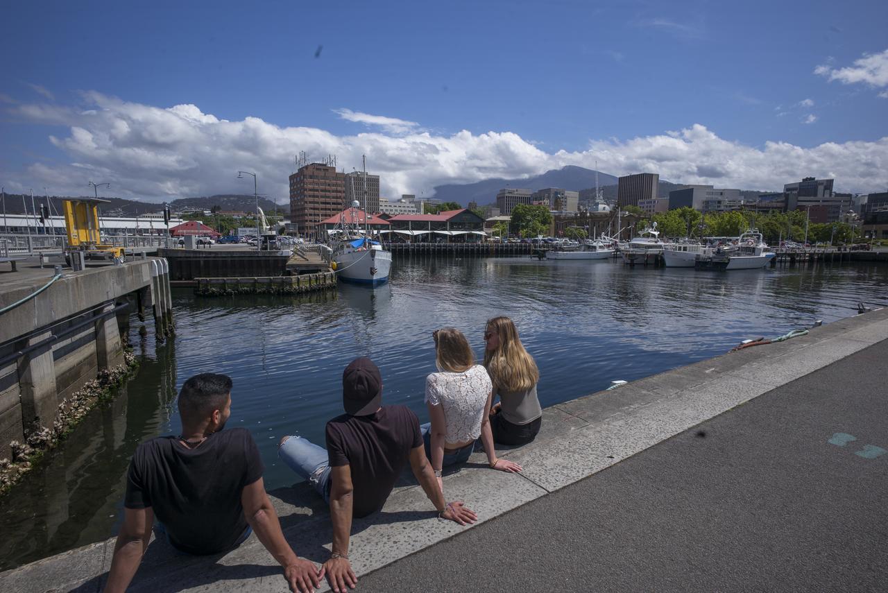 Yha Hobart Central Екстериор снимка