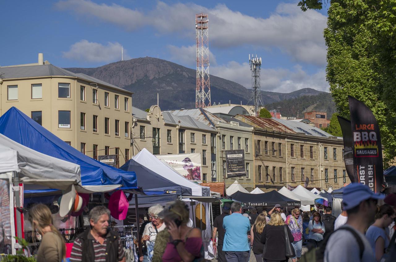 Yha Hobart Central Екстериор снимка