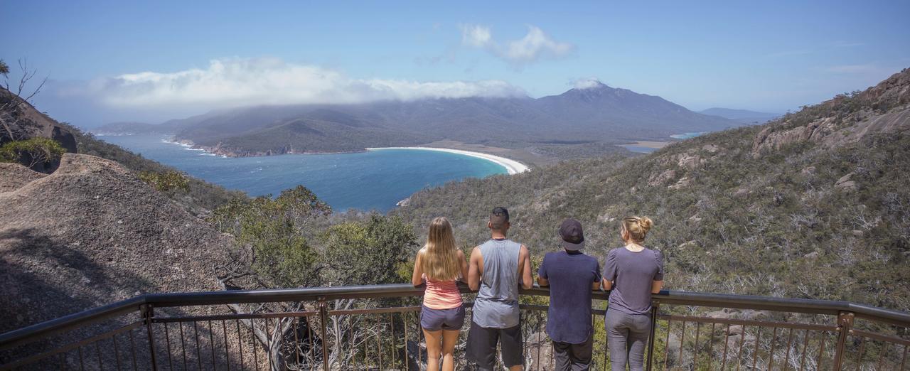 Yha Hobart Central Екстериор снимка